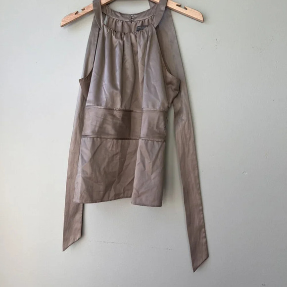 Ann Taylor Petites Taupe‎ Sleeveless Satin Top 8P - Picture 1 of 4